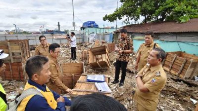 PKL Ganggu Akses Darurat RSUD Soedarso, Satpol PP Lakukan Penertiban
